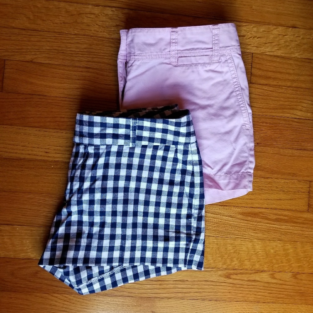 Lot of two pair shorts.   Banana republic and Loft